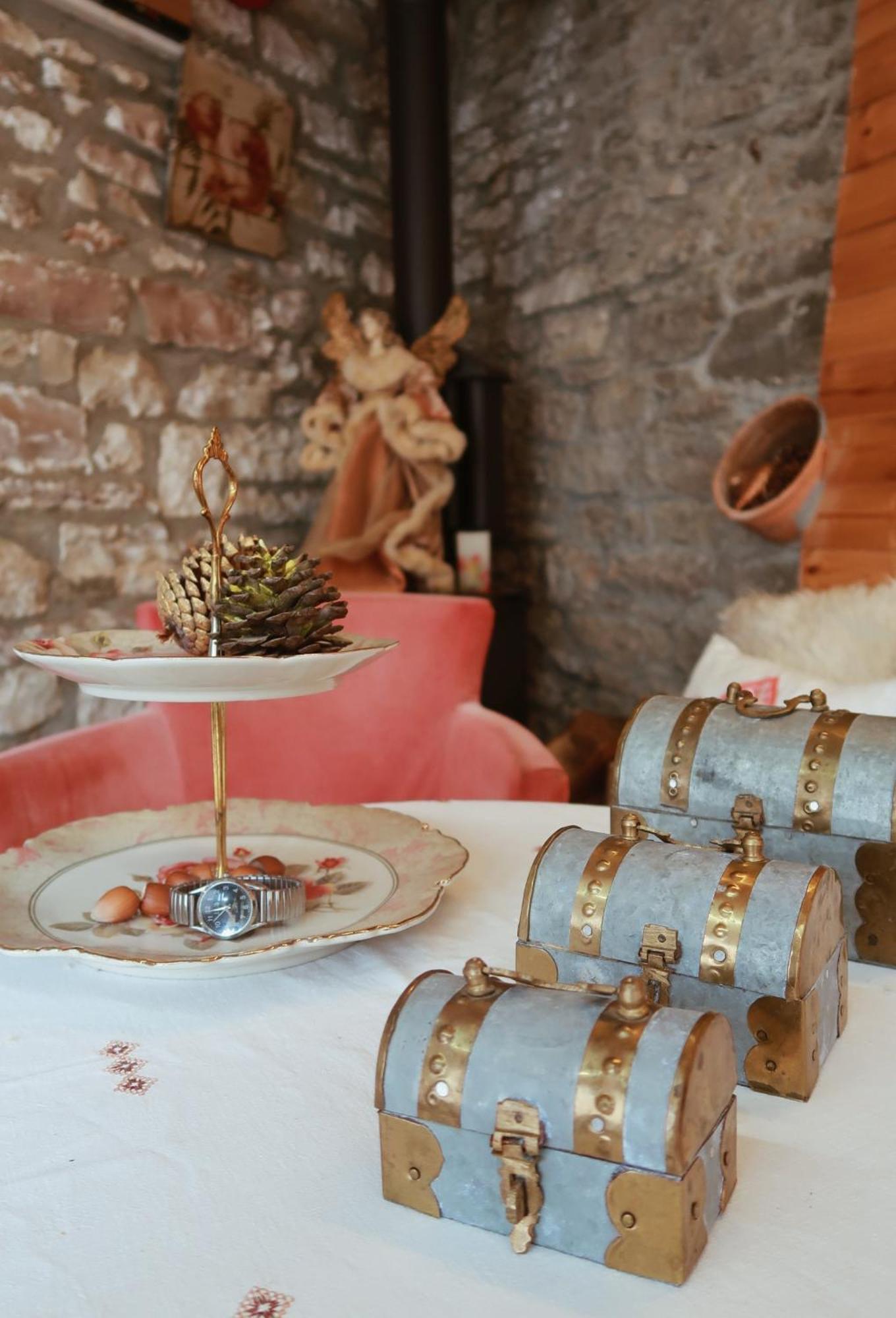 Gjirokastër "Villa 70" Guesthouse מראה חיצוני תמונה
