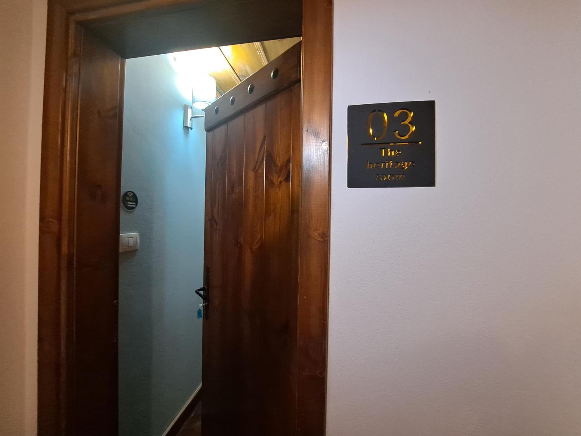 Gjirokastër "Villa 70" Guesthouse מראה חיצוני תמונה